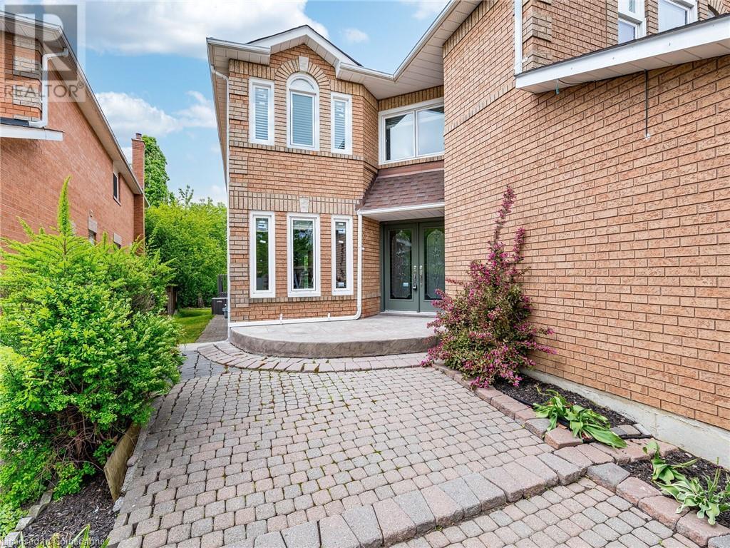 86 Valonia Drive, Brampton, Ontario  L6V 4K1 - Photo 3 - 40740057