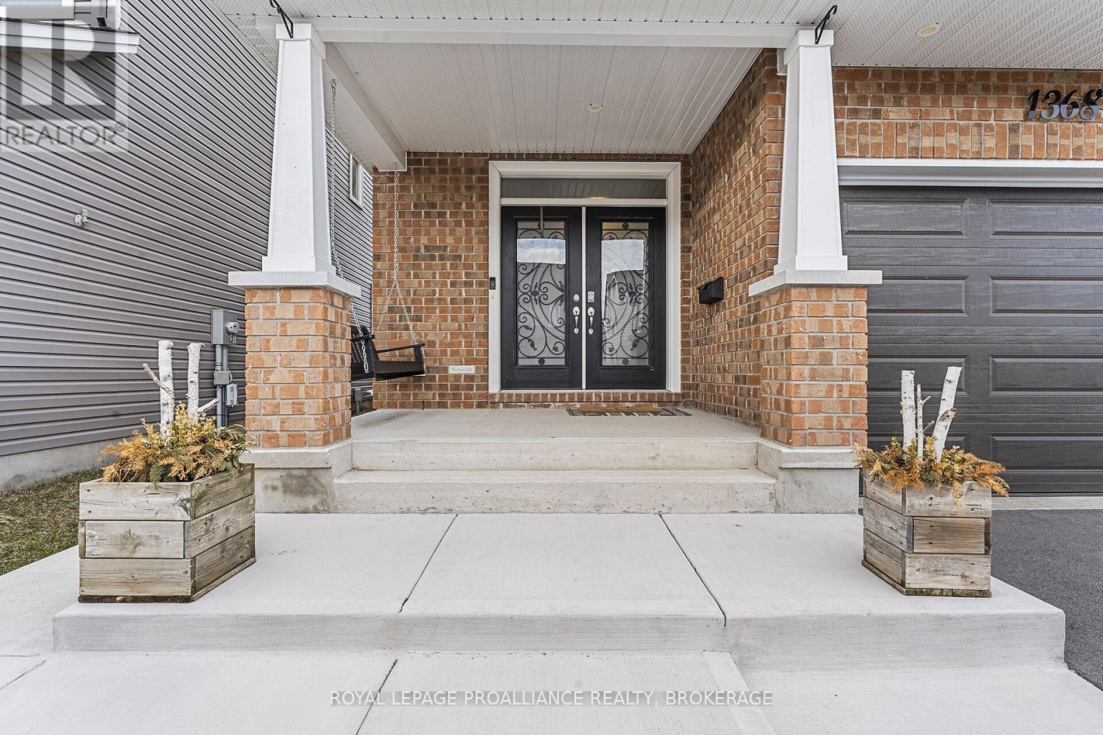 1368 Monarch Drive, Kingston (City Northwest), Ontario  K7P 0S2 - Photo 4 - X12212603