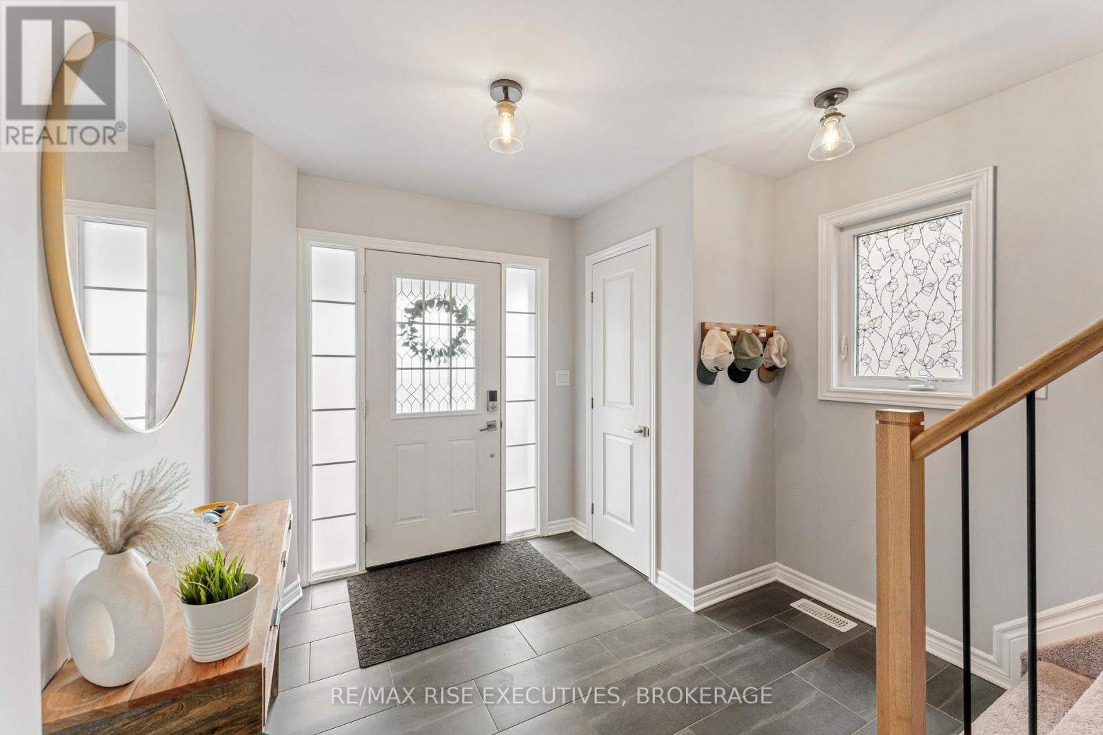 22 Tegan Court, Loyalist, Ontario  K0H 2H0 - Photo 4 - X12212671