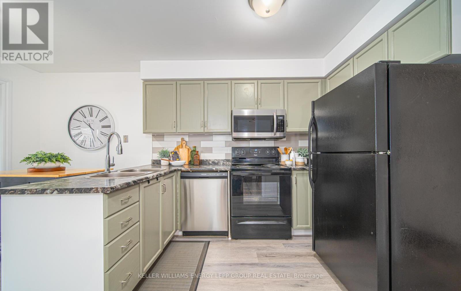 34 Marchwood Crescent, Clarington, Ontario  L1C 4J8 - Photo 12 - E12212624