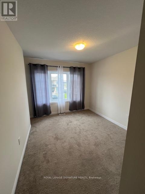 240 Explorer Way, Thorold, Ontario  L2V 0K2 - Photo 19 - X12212228