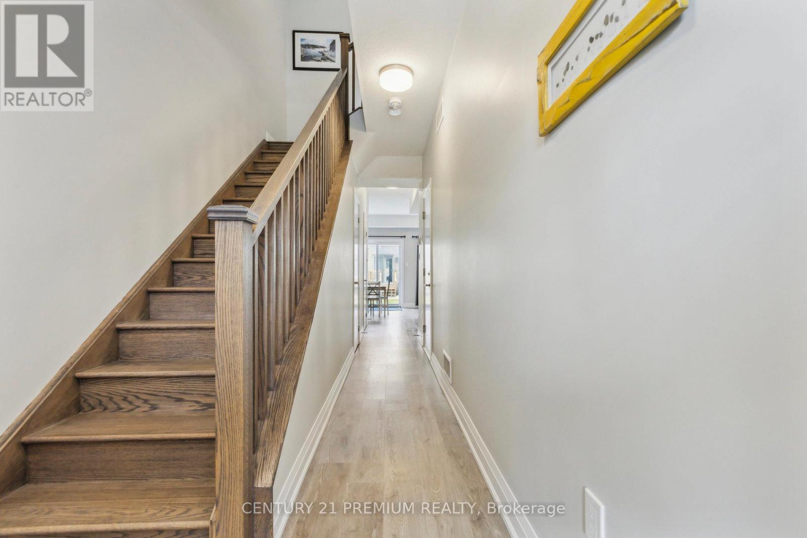 29 - 36 Steel Crescent, Guelph (St. Patrick's Ward), Ontario  N1E 0S7 - Photo 6 - X12212272
