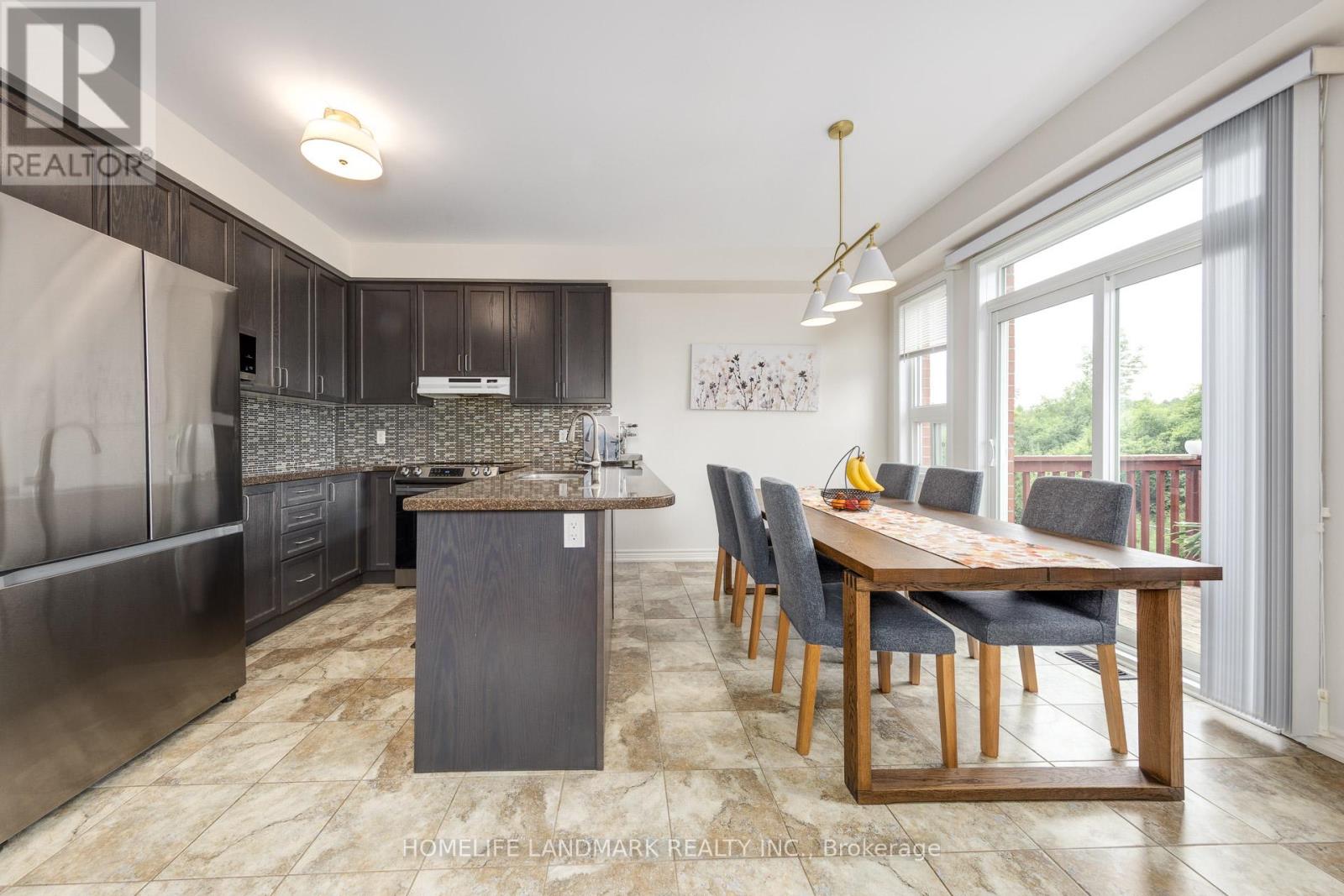 592 Settlers Ridge, Peterborough North (North), Ontario  K9L 0E6 - Photo 12 - X12212324