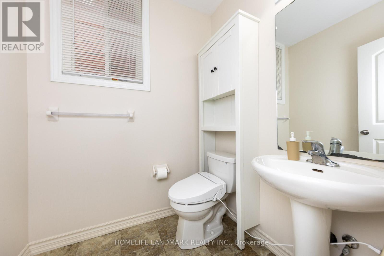 592 Settlers Ridge, Peterborough North (North), Ontario  K9L 0E6 - Photo 15 - X12212324