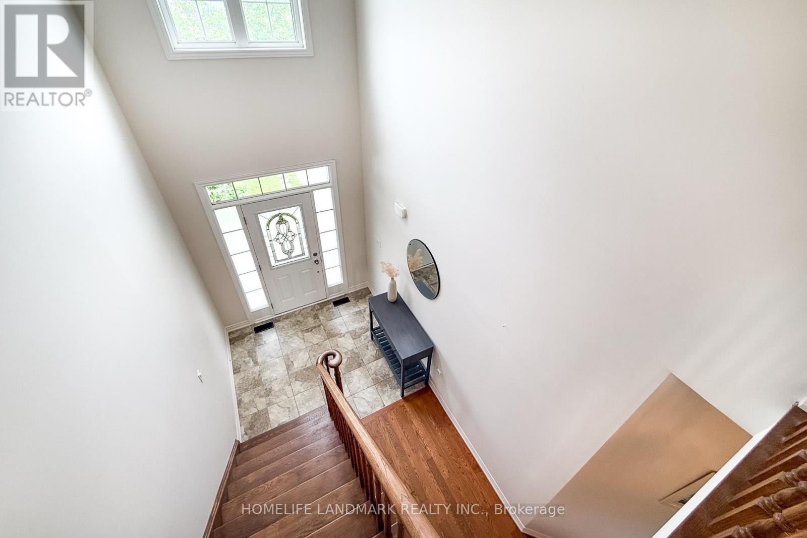 592 Settlers Ridge, Peterborough North (North), Ontario  K9L 0E6 - Photo 16 - X12212324