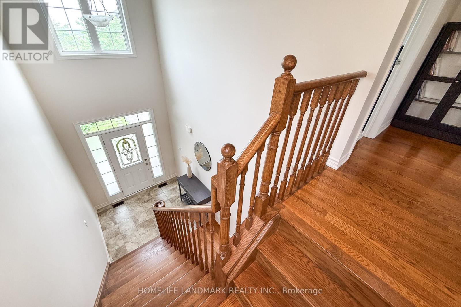 592 Settlers Ridge, Peterborough North (North), Ontario  K9L 0E6 - Photo 17 - X12212324