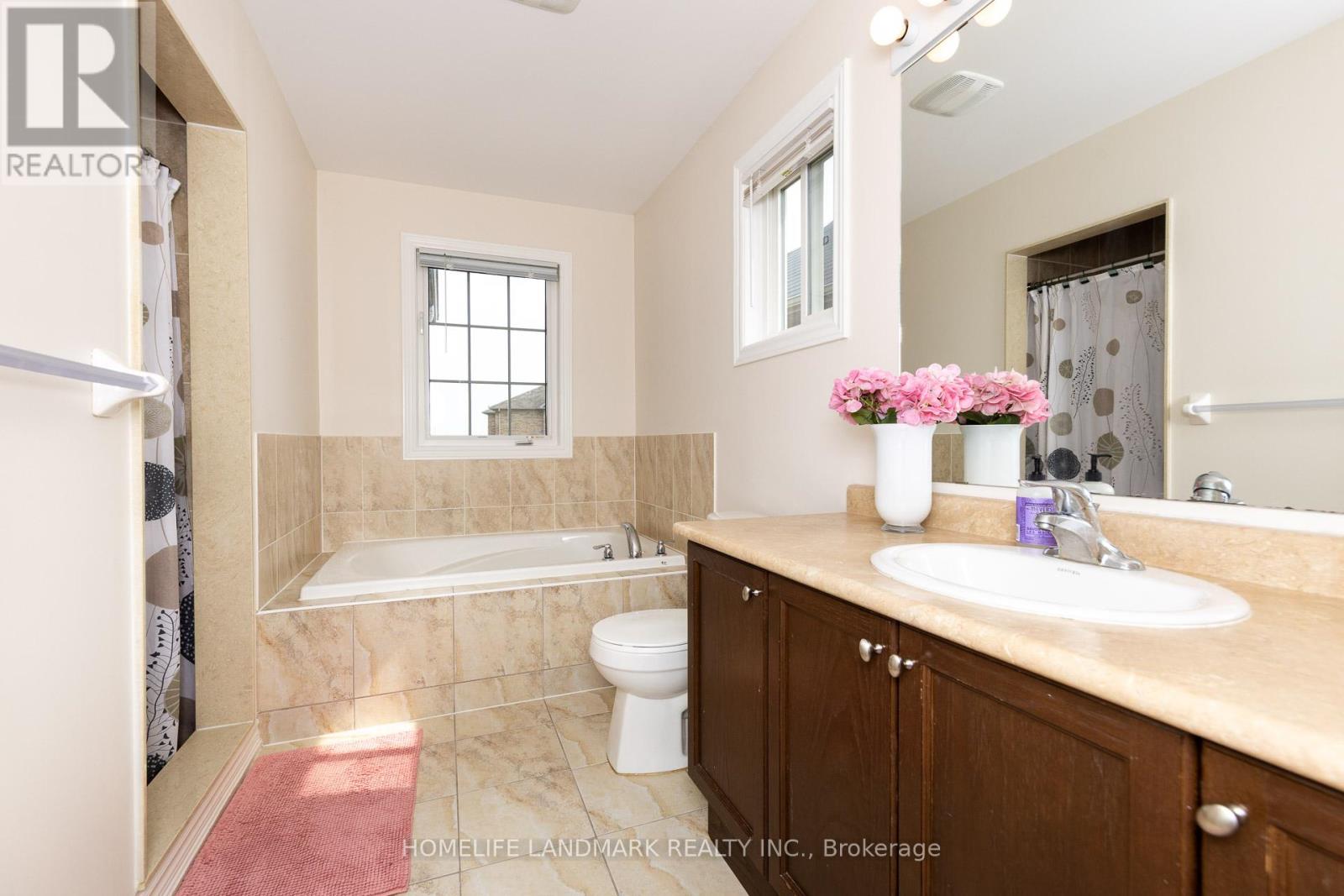 592 Settlers Ridge, Peterborough North (North), Ontario  K9L 0E6 - Photo 25 - X12212324