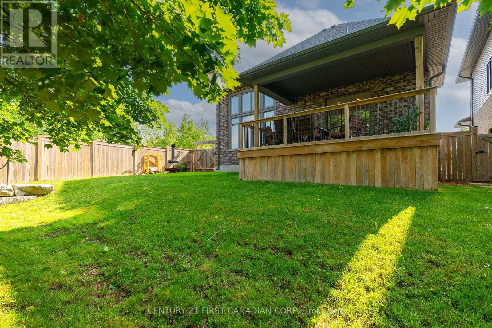 191 Spencer Avenue, Lucan Biddulph (Lucan), Ontario  N0M 2J0 - Photo 13 - X12212630