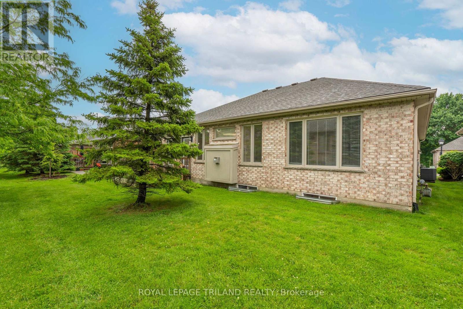 45 - 1890 Richmond Street, London North (North B), Ontario  N5X 3Z3 - Photo 46 - X12212642