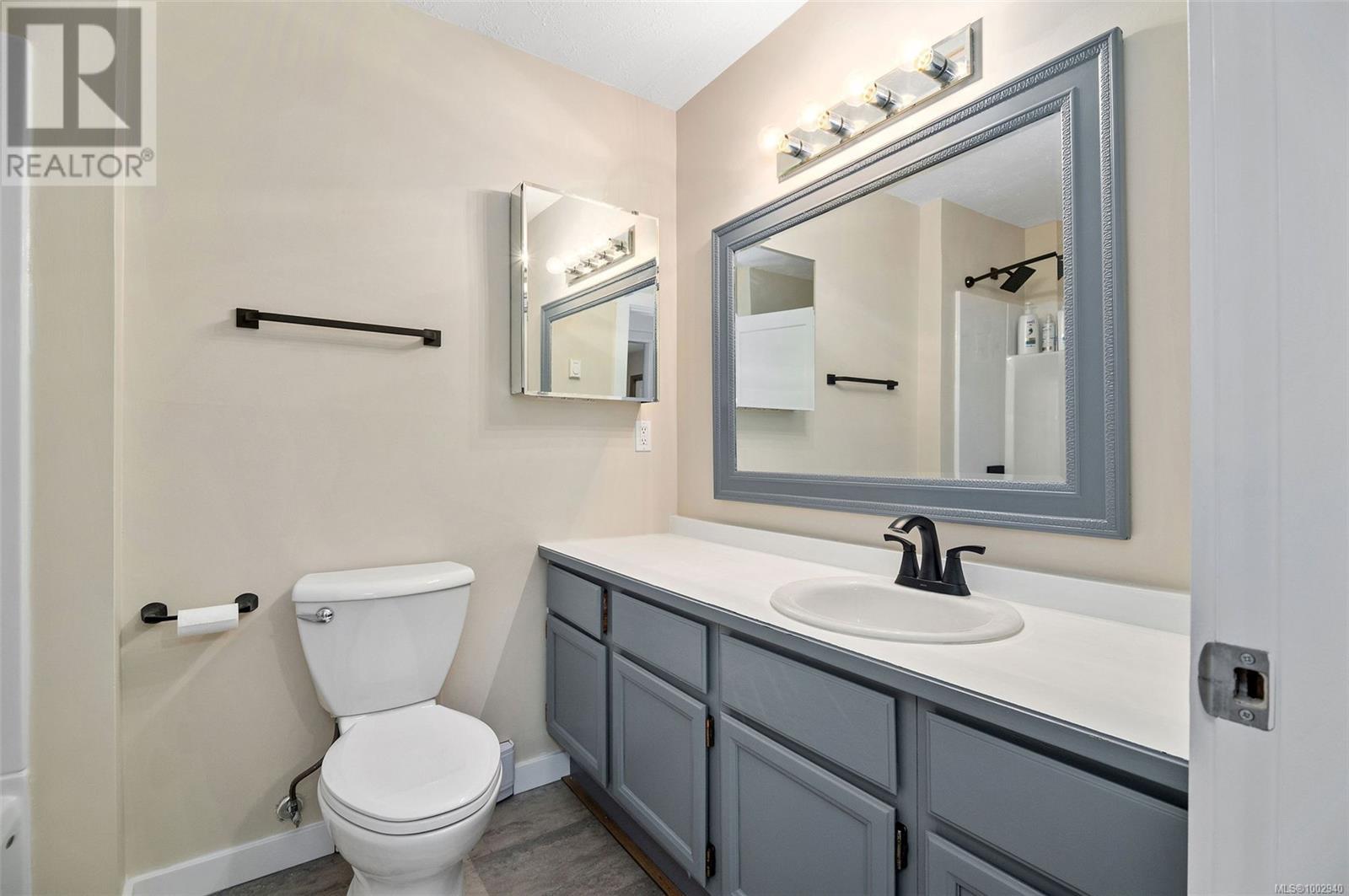 3835 James Cres, Black Creek, British Columbia  V9J 1G1 - Photo 28 - 1002940
