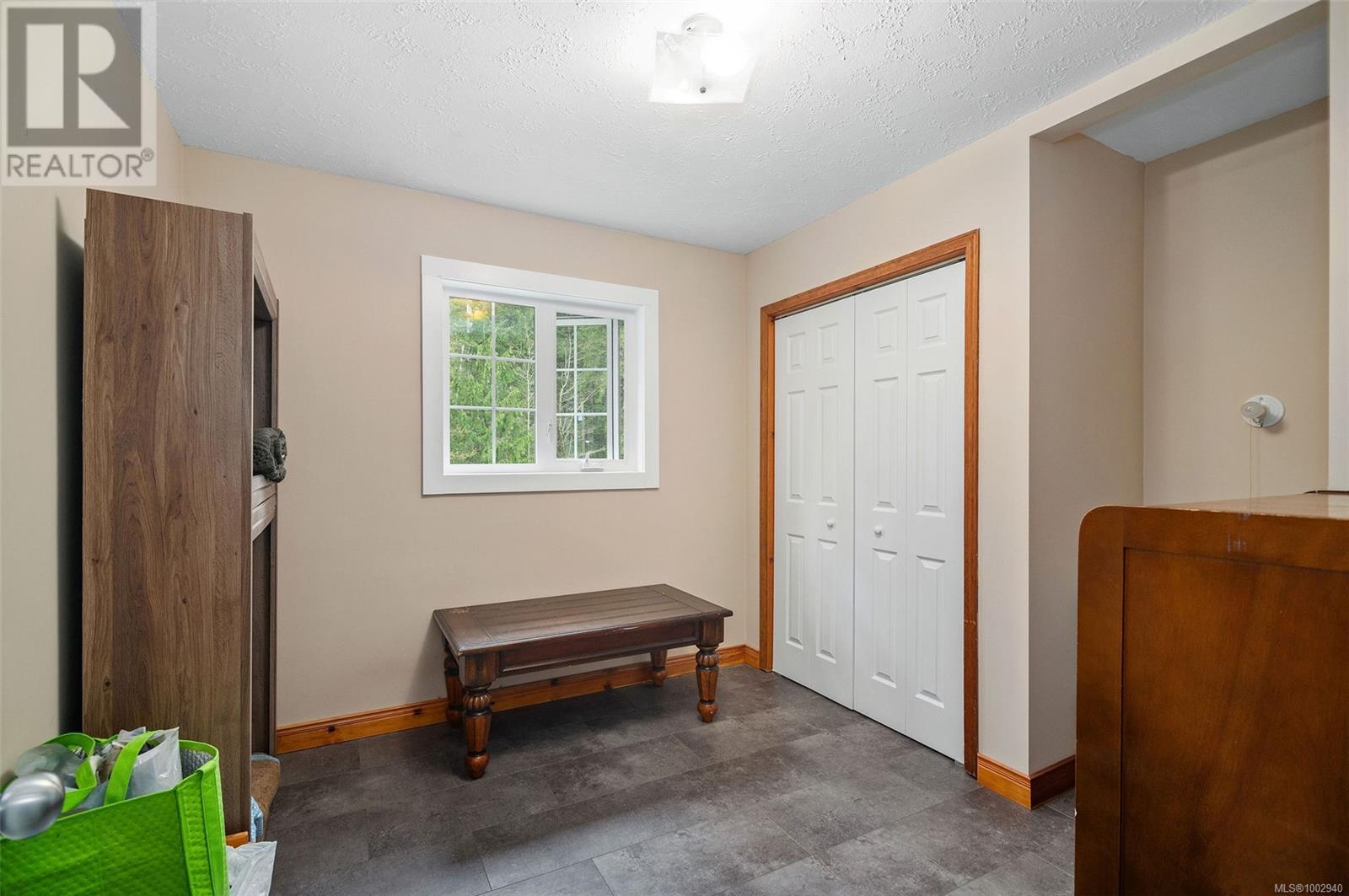 3835 James Cres, Black Creek, British Columbia  V9J 1G1 - Photo 31 - 1002940