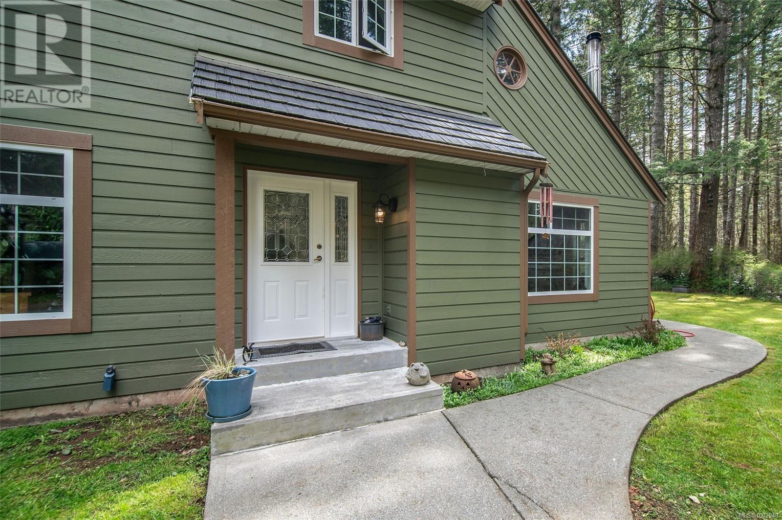 3835 James Cres, Black Creek, British Columbia  V9J 1G1 - Photo 35 - 1002940