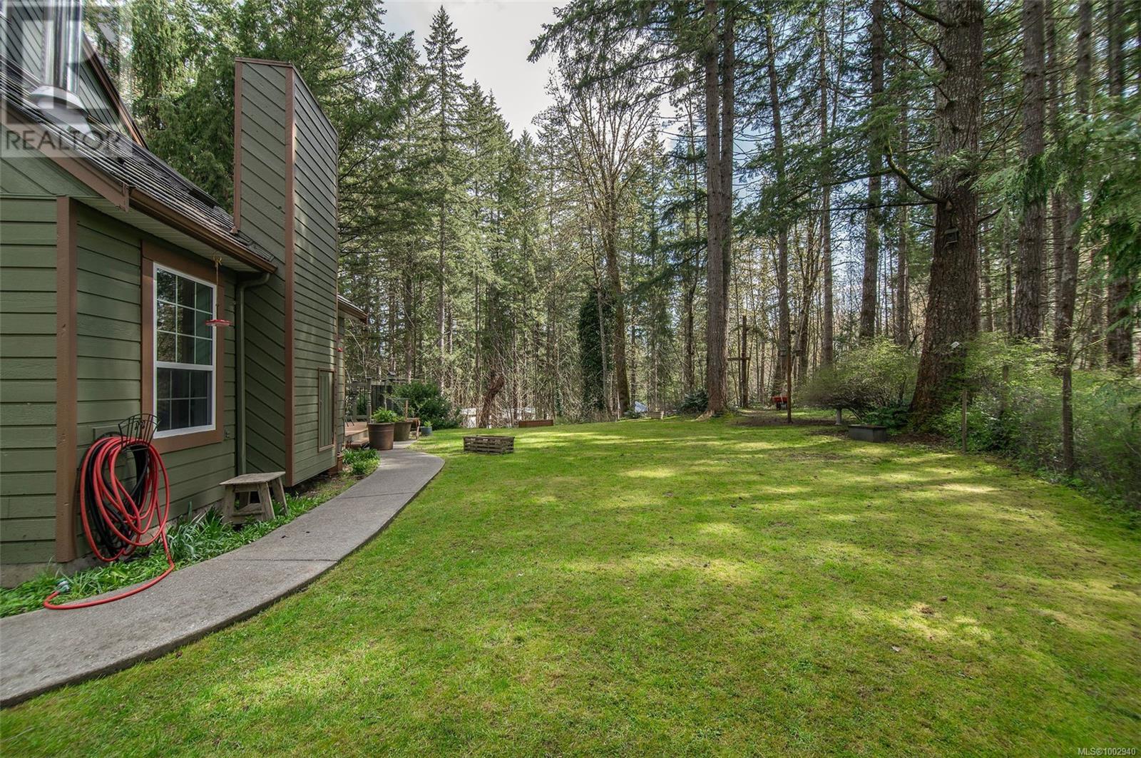 3835 James Cres, Black Creek, British Columbia  V9J 1G1 - Photo 42 - 1002940