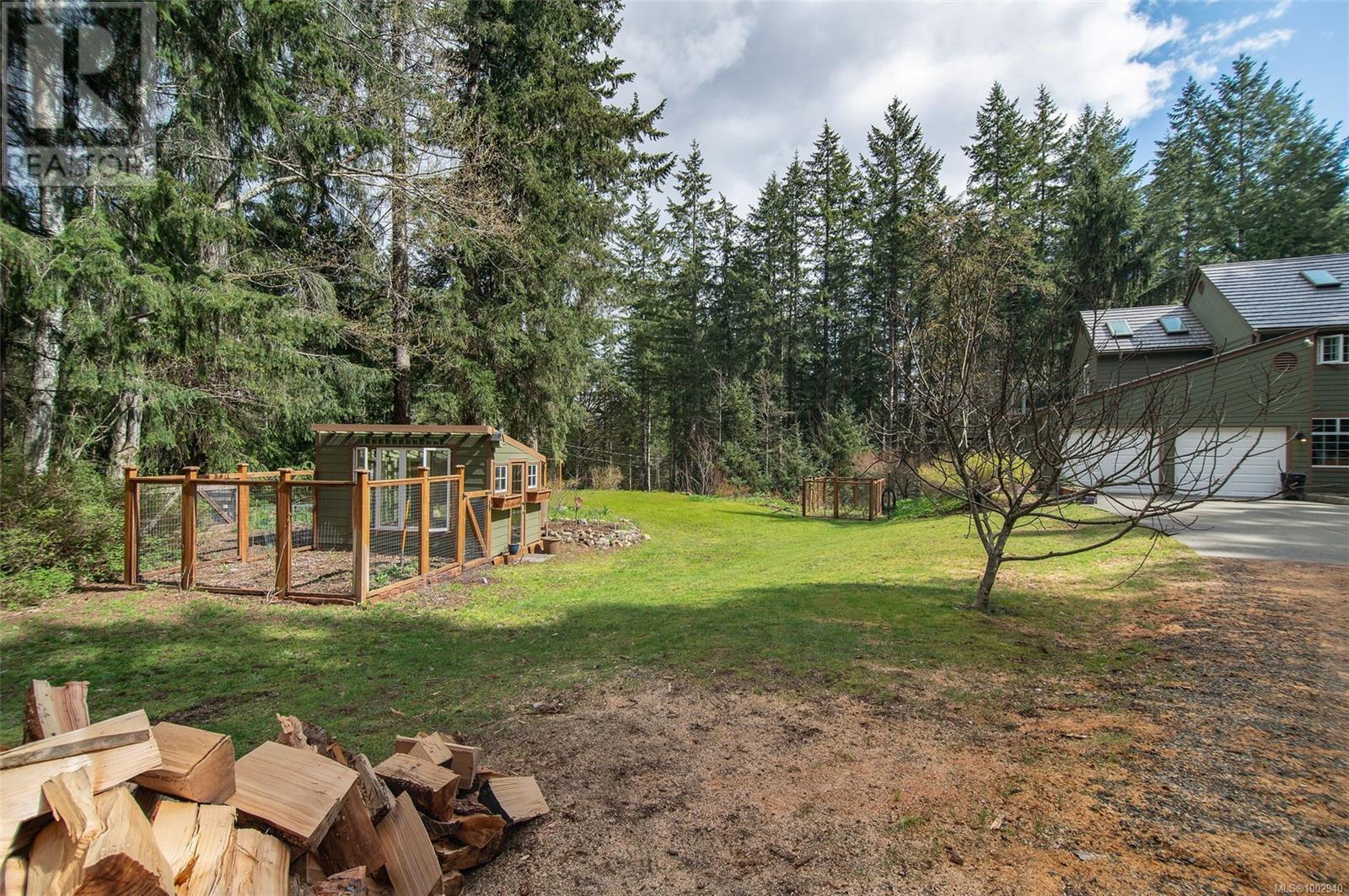 3835 James Cres, Black Creek, British Columbia  V9J 1G1 - Photo 47 - 1002940