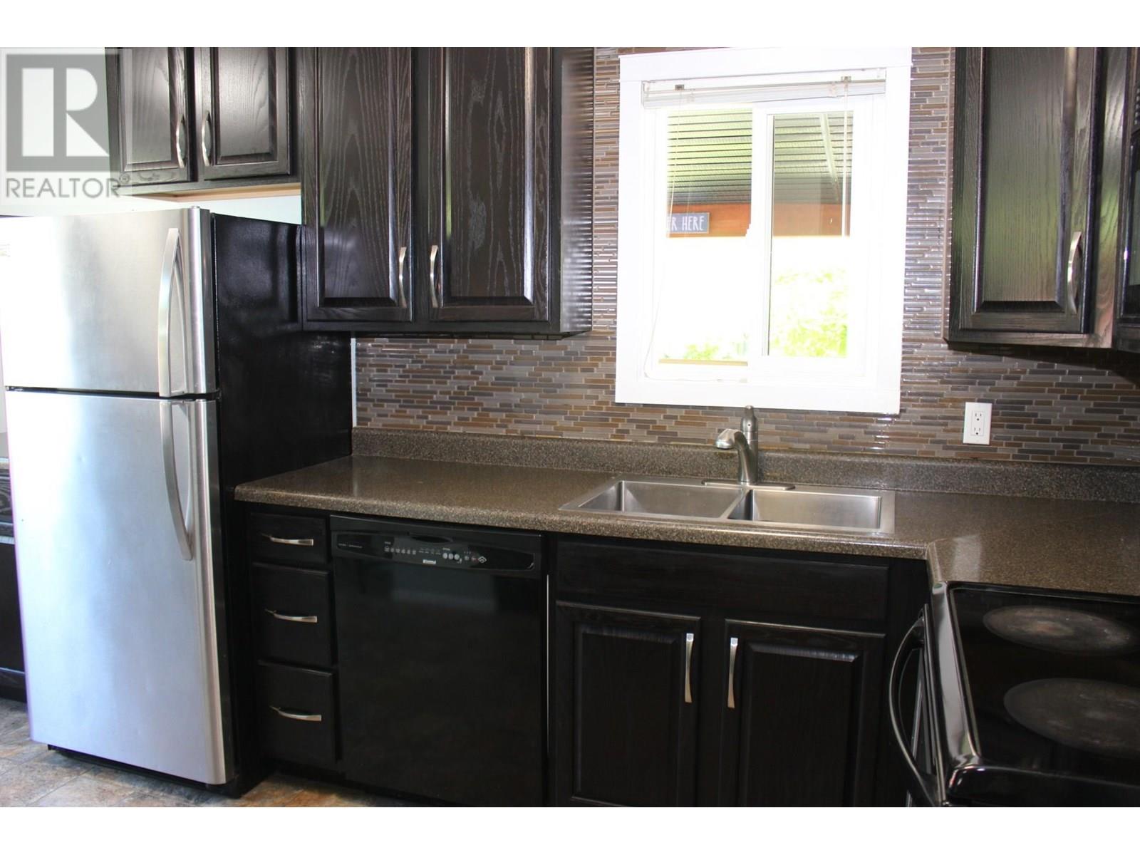 1317 Columbia Avenue, Trail, British Columbia  V1R 1J5 - Photo 28 - 10351507
