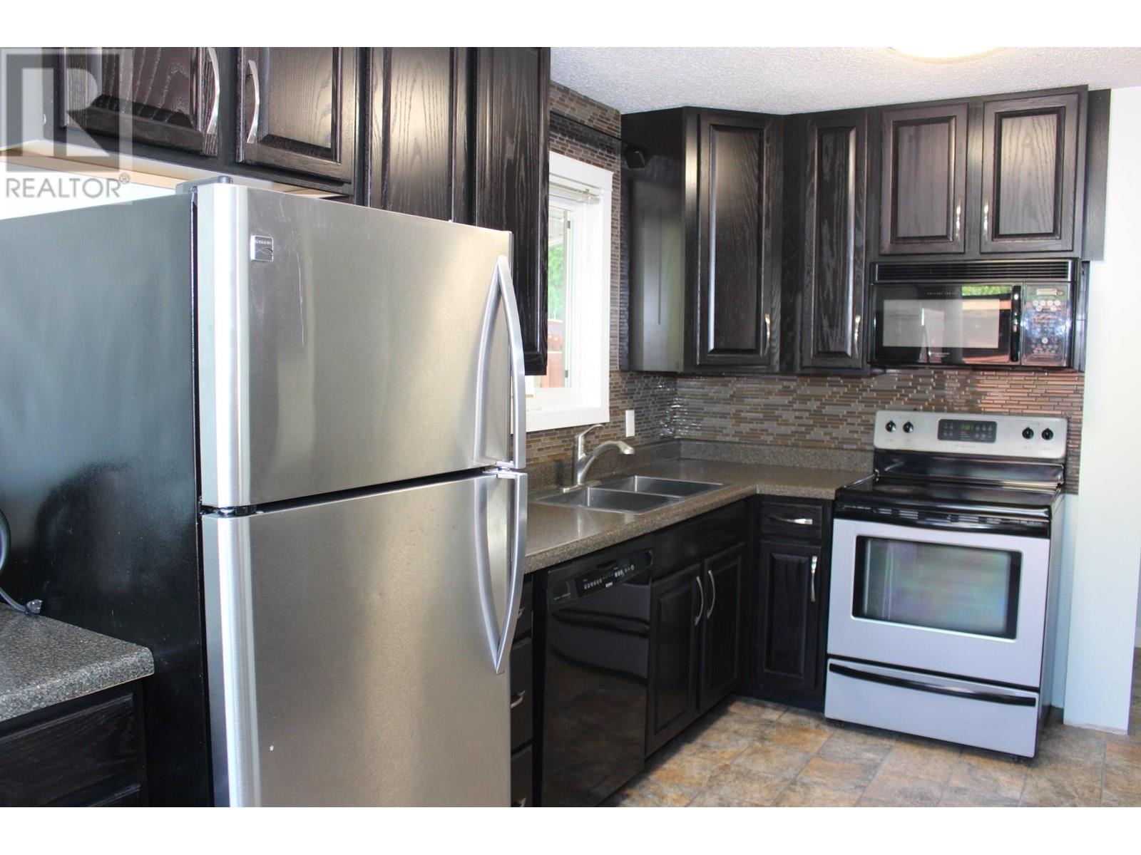 1317 Columbia Avenue, Trail, British Columbia  V1R 1J5 - Photo 26 - 10351507