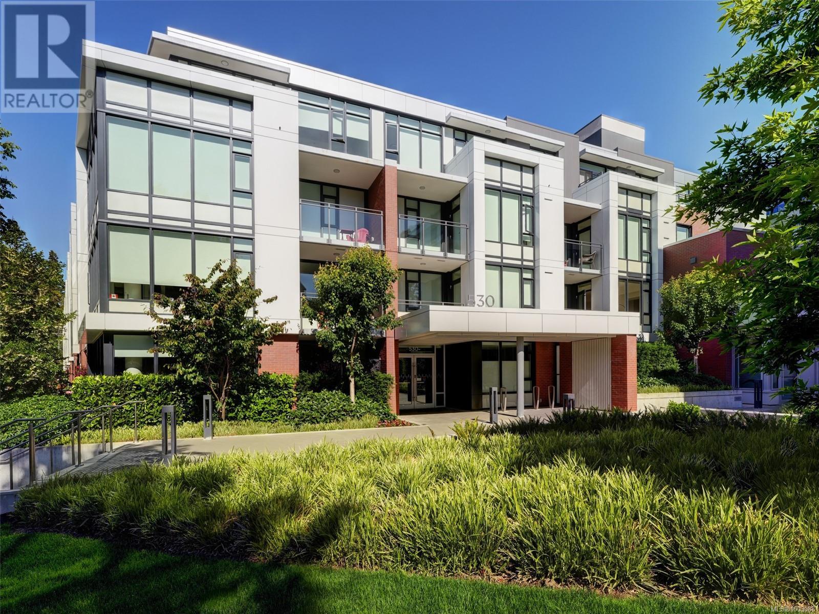 104 530 Michigan St, Victoria, British Columbia