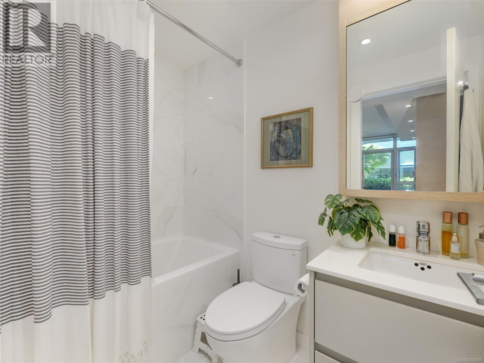 104 530 Michigan St, Victoria, British Columbia  V8V 0G2 - Photo 15 - 1003088