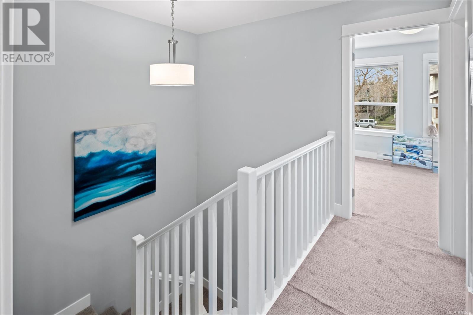 4 2923 Shelbourne St, Victoria, British Columbia  V8R 4M7 - Photo 21 - 1003039