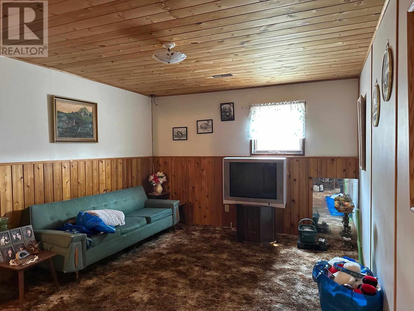 94 Winnipeg St, Schreiber, Ontario  P0T 2S0 - Photo 25 - TB251629