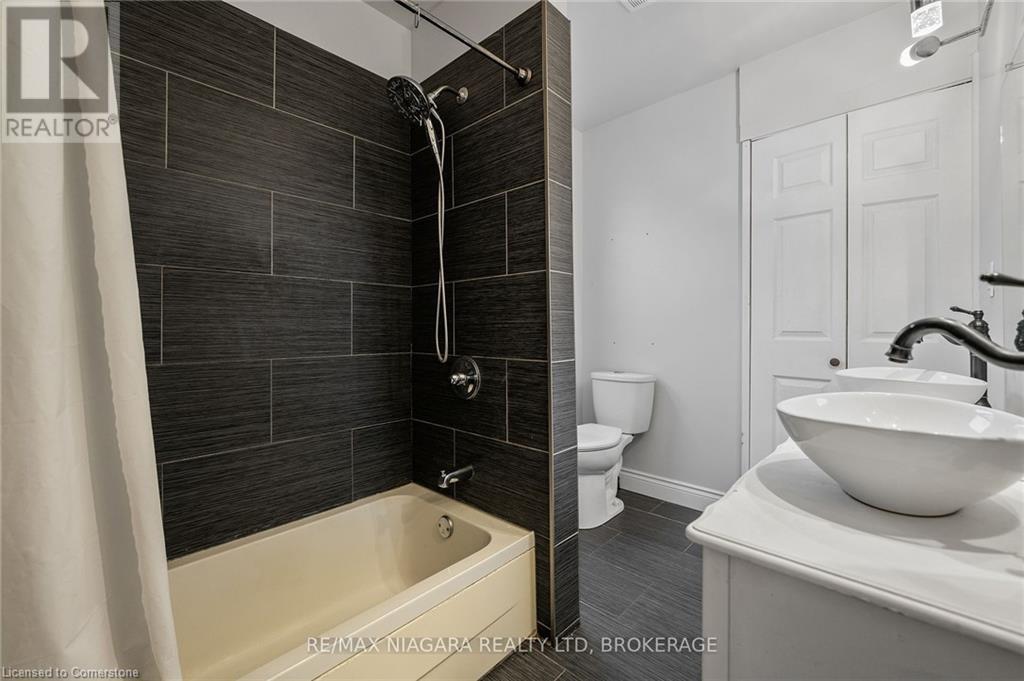 67 West Street N, Thorold, Ontario  L2V 2S4 - Photo 13 - 40740037