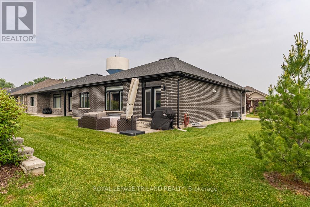 34 - 121 Robin Ridge, Central Elgin, Ontario  N0L 1B0 - Photo 27 - X12210922