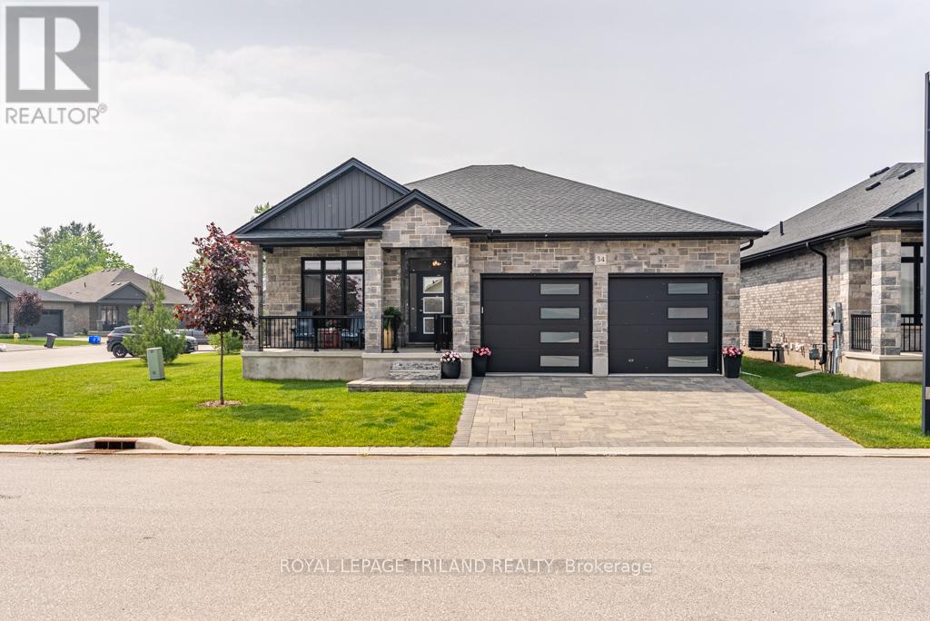 34 - 121 Robin Ridge, Central Elgin, Ontario  N0L 1B0 - Photo 2 - X12210922