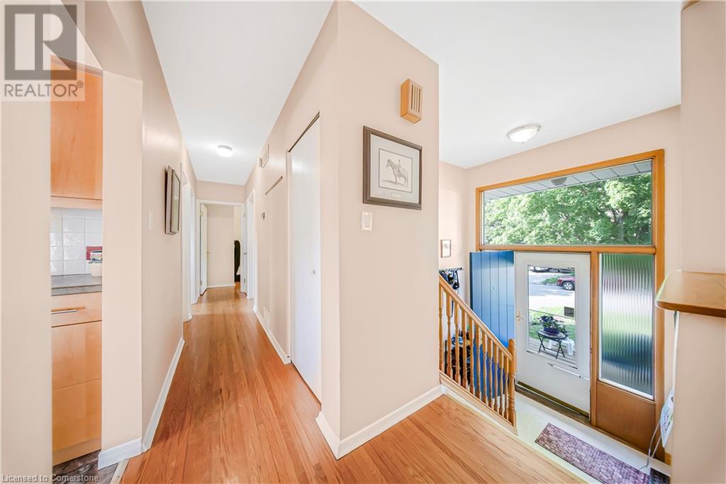36 Nicklin Crescent, Guelph, Ontario  N1H 5E9 - Photo 8 - 40739325