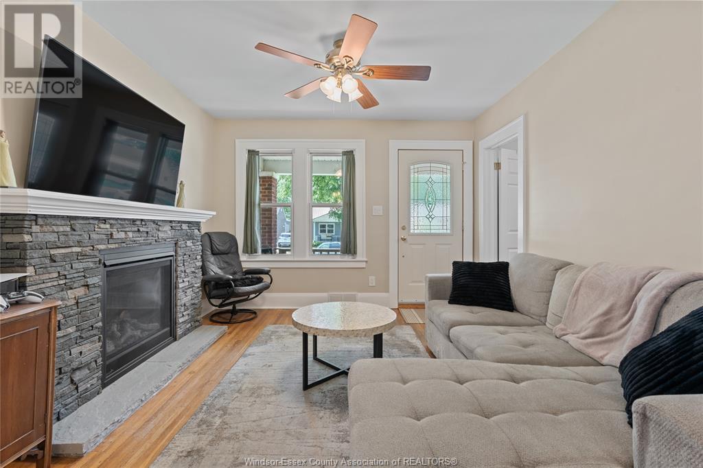 1276 Wigle Avenue, Windsor, Ontario  N9C 3N1 - Photo 4 - 25014743