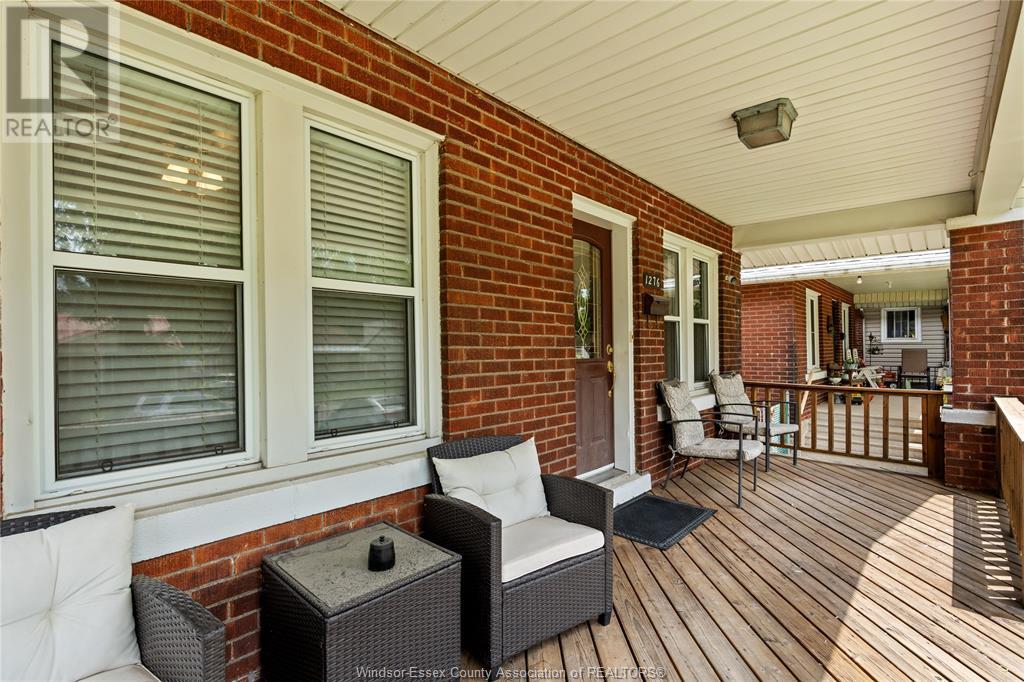 1276 Wigle Avenue, Windsor, Ontario  N9C 3N1 - Photo 3 - 25014743