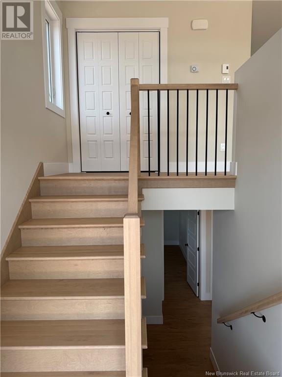 Property at 58 Alosier Crescent image 3