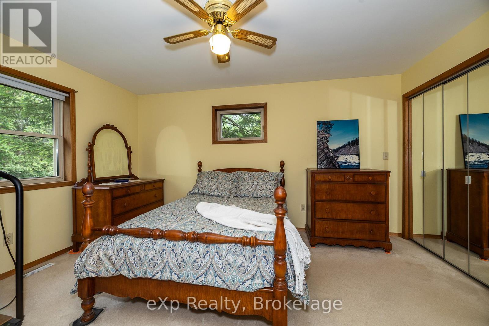 64 Garafraxa Street, Chatsworth, Ontario  N0H 1G0 - Photo 12 - X12212633