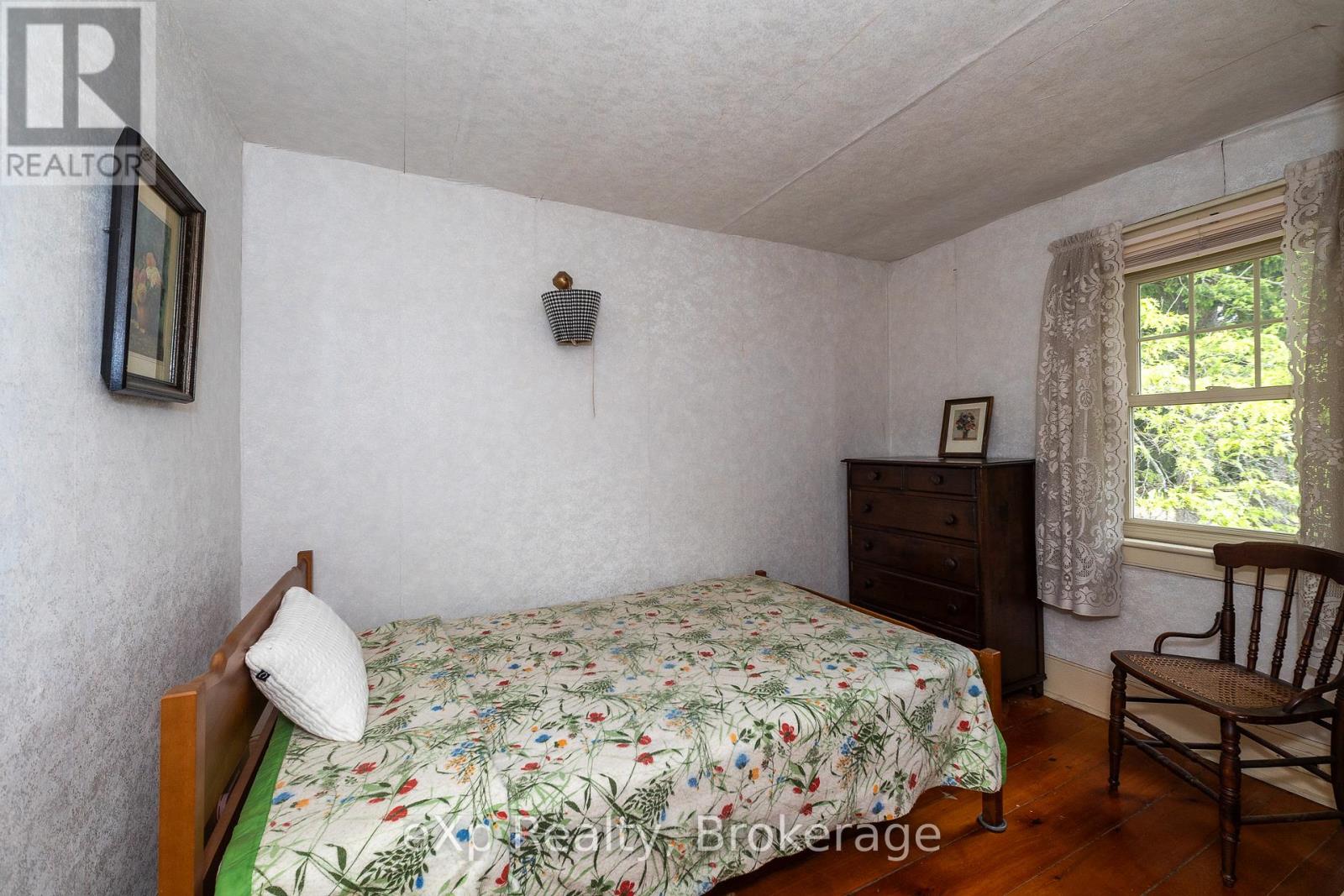 64 Garafraxa Street, Chatsworth, Ontario  N0H 1G0 - Photo 28 - X12212633