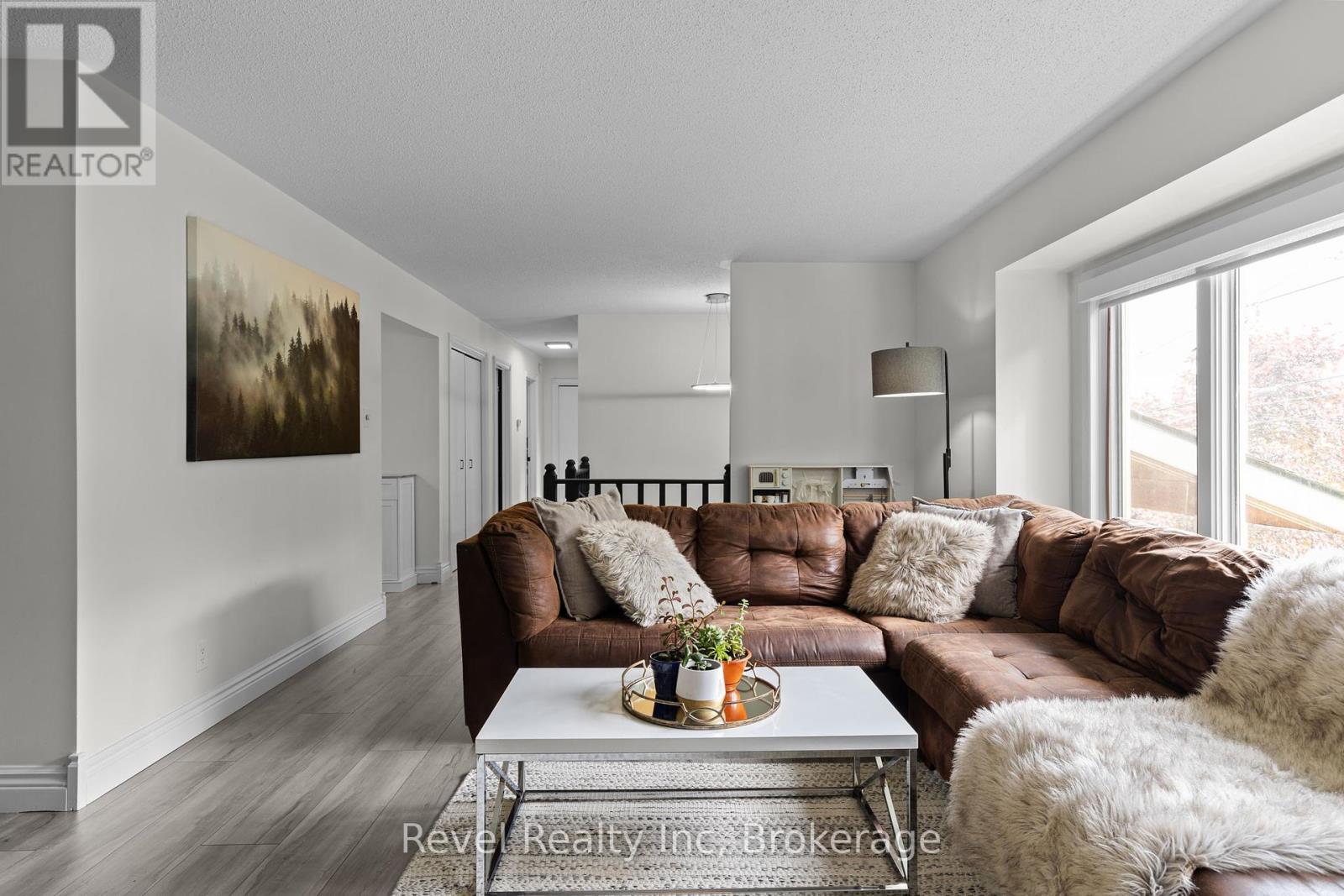 35 Macklaim Drive, Parry Sound, Ontario  P2A 2Z7 - Photo 10 - X12212661