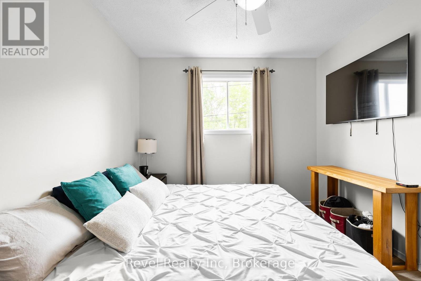 35 Macklaim Drive, Parry Sound, Ontario  P2A 2Z7 - Photo 18 - X12212661