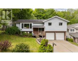 35 MACKLAIM DRIVE, parry sound, Ontario