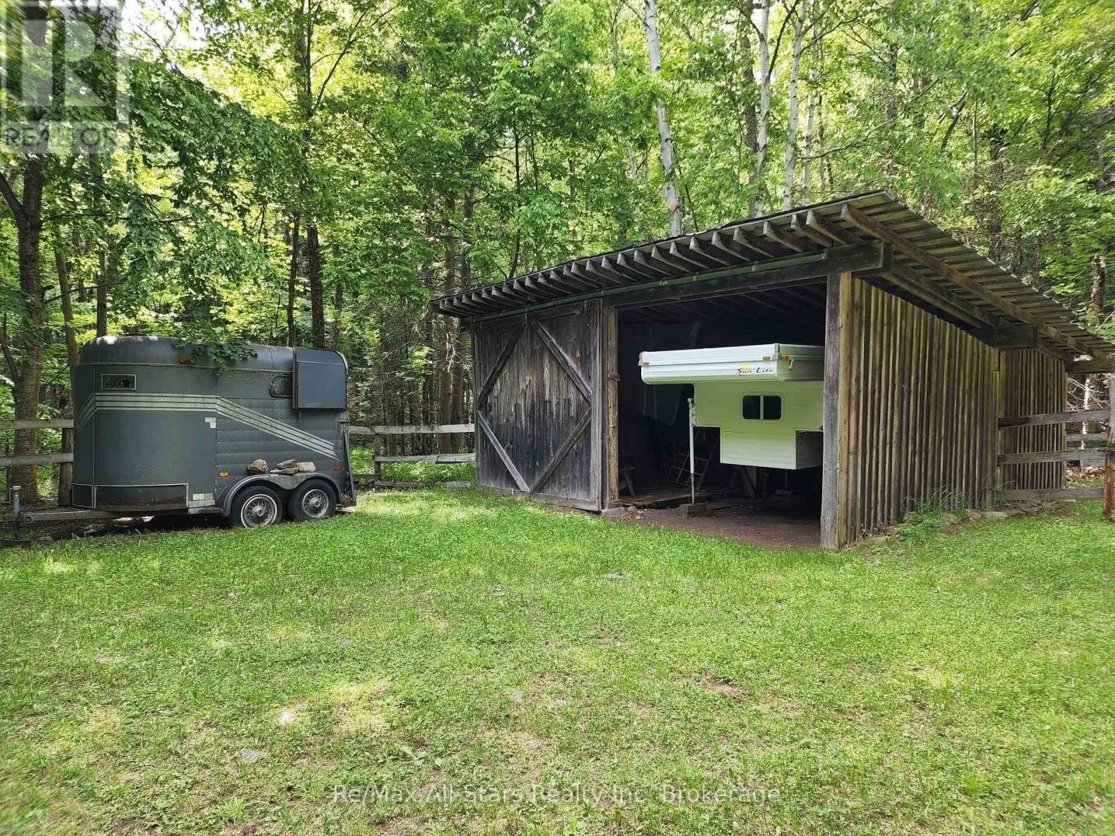 1386 South Portage Road, Lake Of Bays (Franklin), Ontario  P1H 2J6 - Photo 5 - X12212667