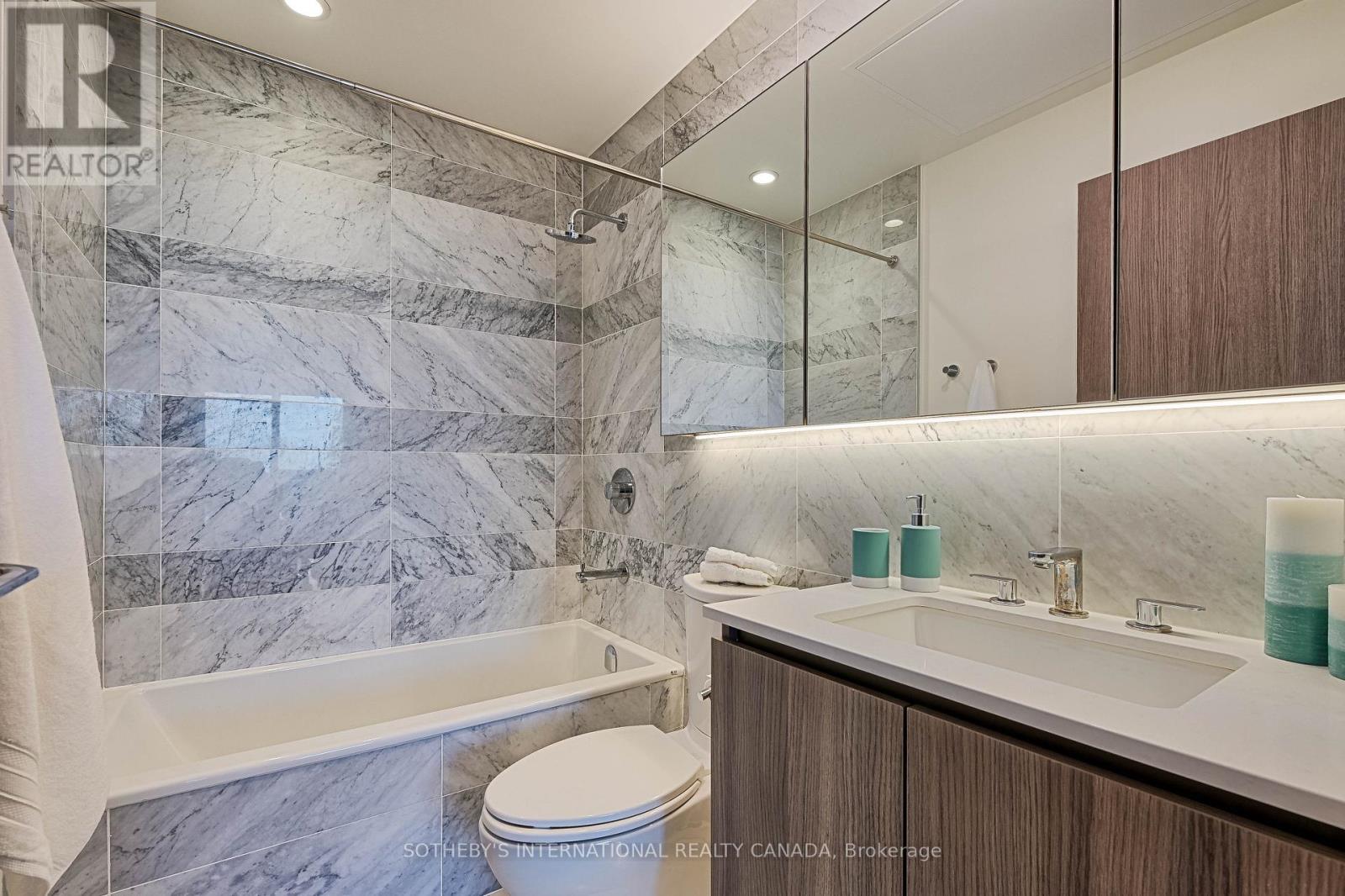 3602 - 17 Bathurst Street, Toronto (Waterfront Communities), Ontario  M5V 1A5 - Photo 29 - C12212350