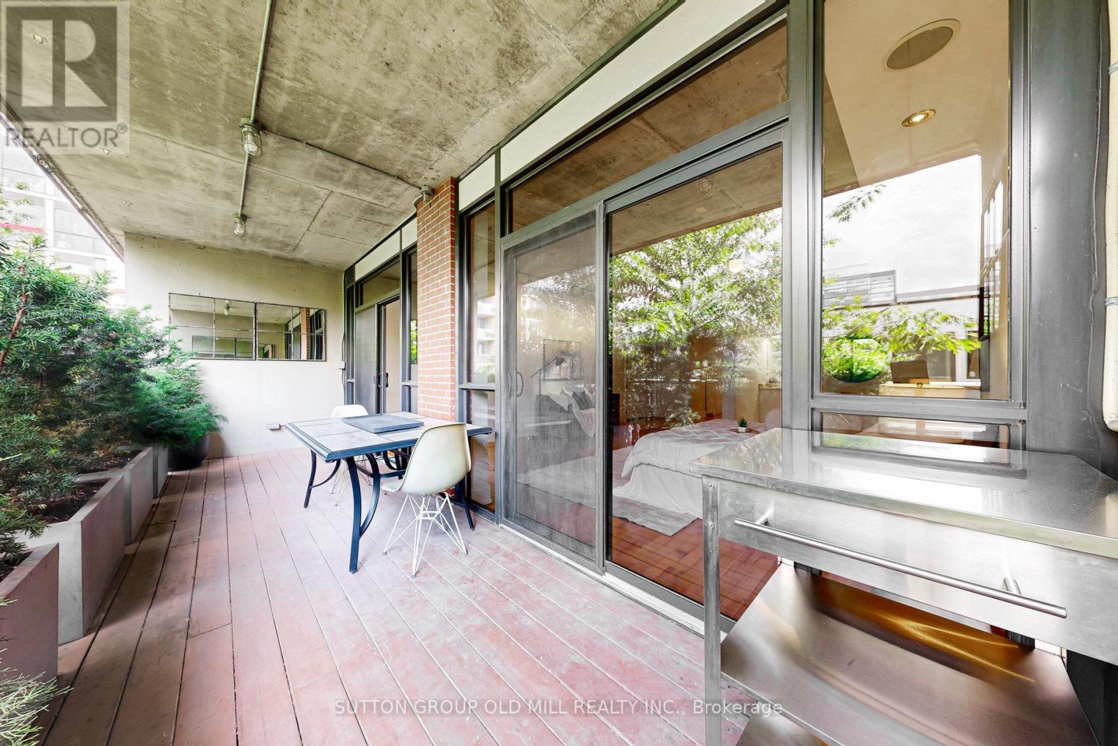 320 - 62 Niagara Street, Toronto (Niagara), Ontario  M5V 1C5 - Photo 33 - C12212353