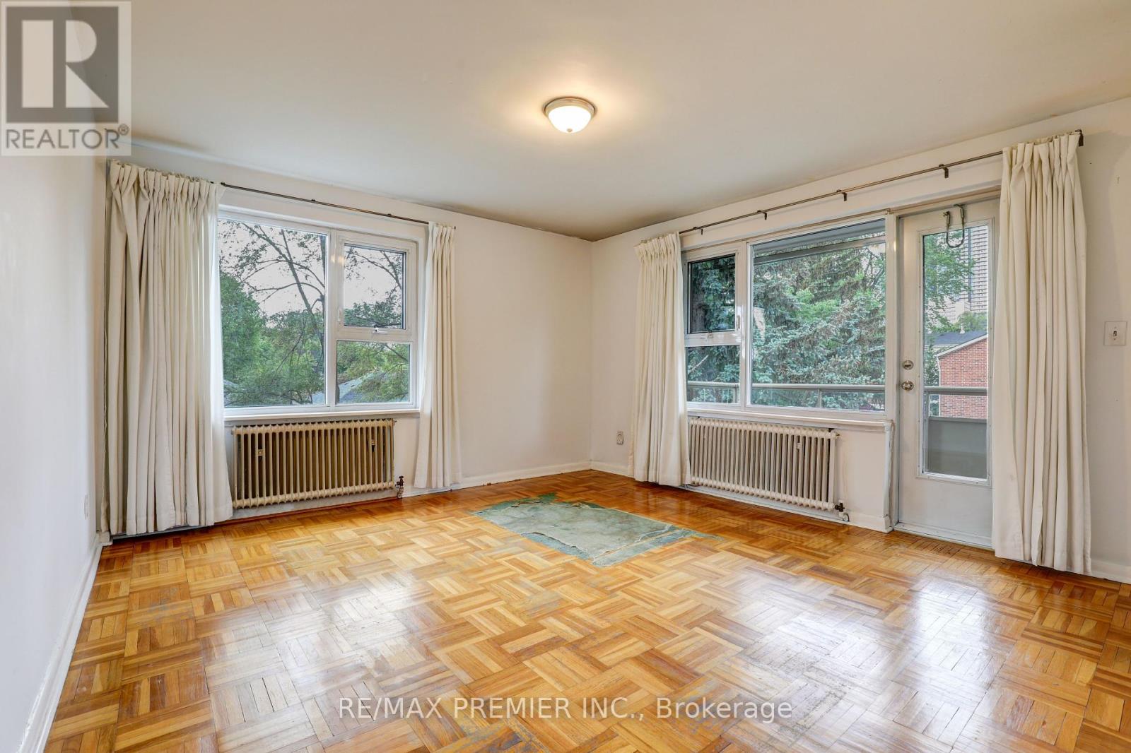 9 - 8 Corinth Gardens, Toronto (Mount Pleasant East), Ontario  M4P 2N5 - Photo 13 - C12212369