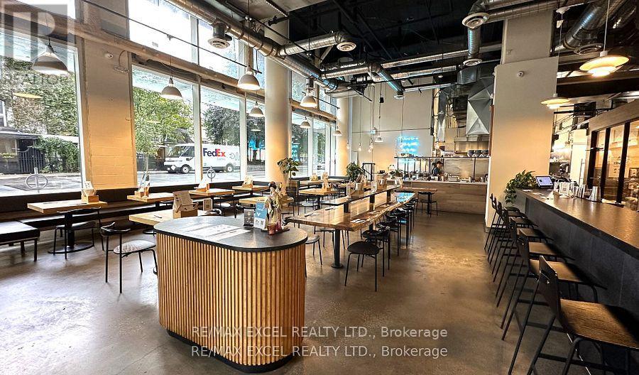 1 - 411 Church Street, Toronto (Church-Yonge Corridor), Ontario  M5B 2A4 - Photo 7 - C12212372