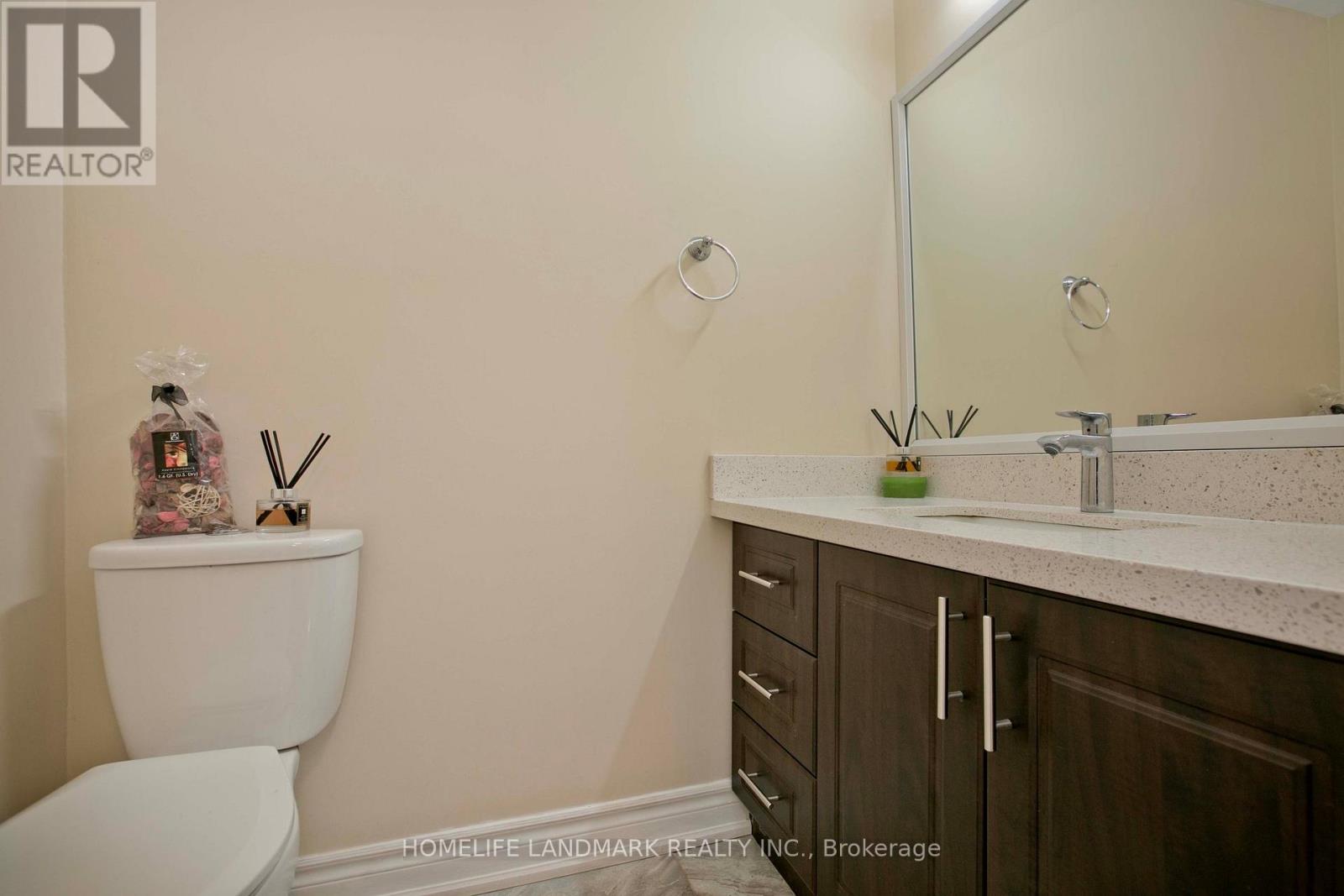 157 Pleasant View Drive, Toronto (Pleasant View), Ontario  M2J 3R3 - Photo 16 - C12212380