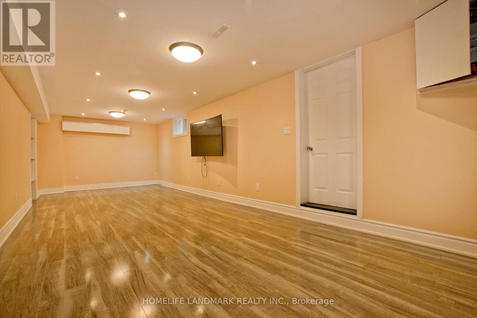 157 Pleasant View Drive, Toronto (Pleasant View), Ontario  M2J 3R3 - Photo 27 - C12212380