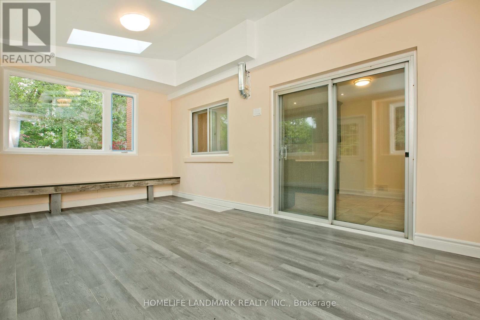 157 Pleasant View Drive, Toronto (Pleasant View), Ontario  M2J 3R3 - Photo 36 - C12212380