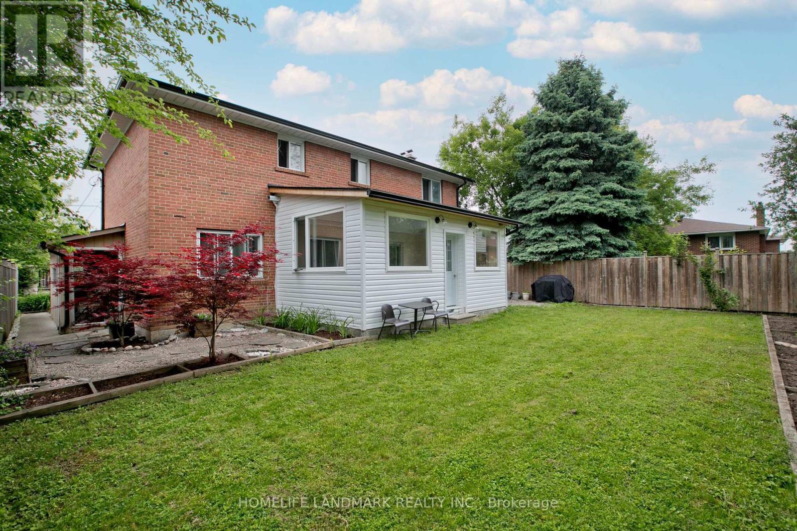 157 Pleasant View Drive, Toronto (Pleasant View), Ontario  M2J 3R3 - Photo 39 - C12212380