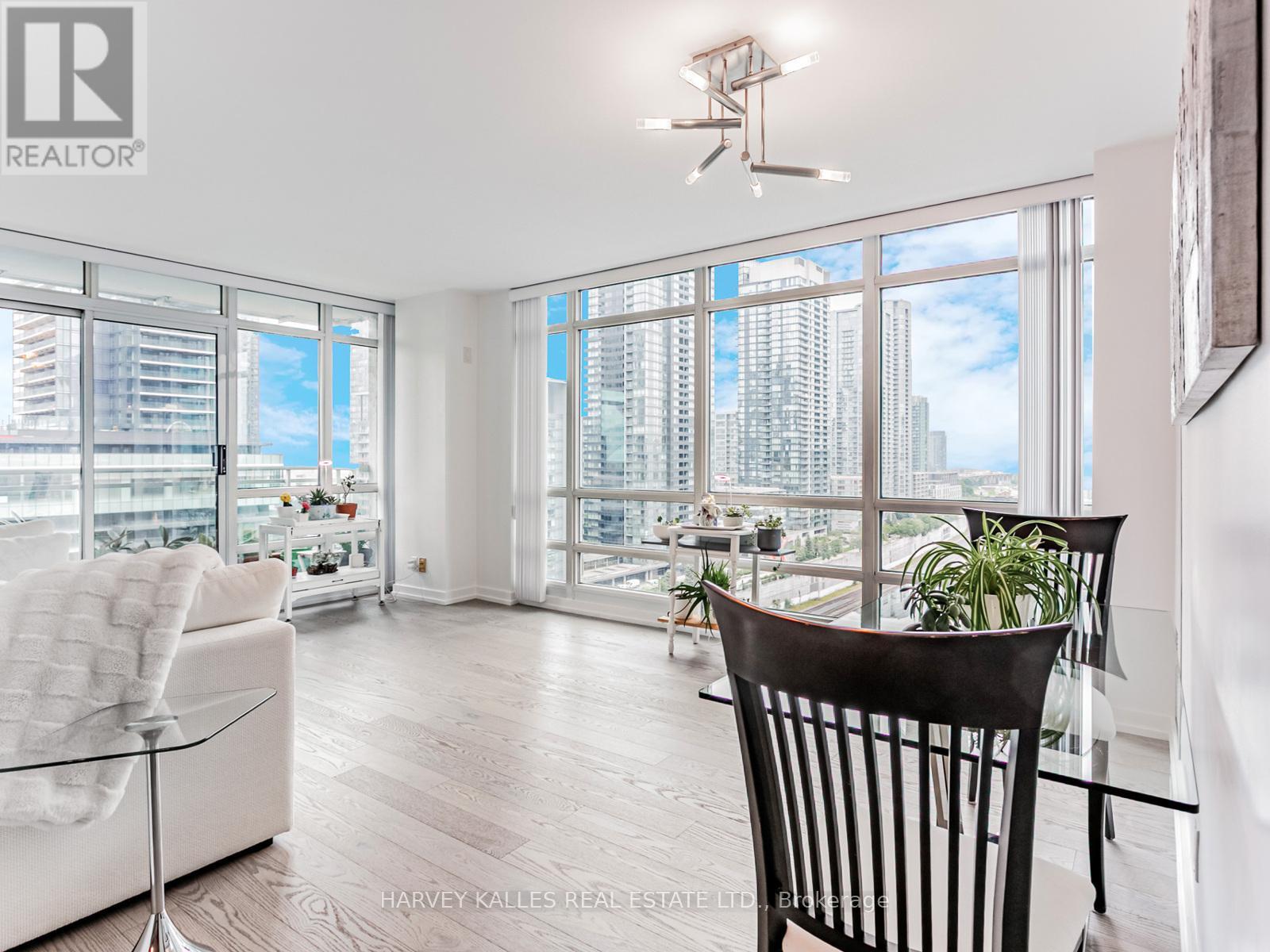 1810 - 381 Front Street W, Toronto (Waterfront Communities), Ontario  M5V 3R8 - Photo 11 - C12212476