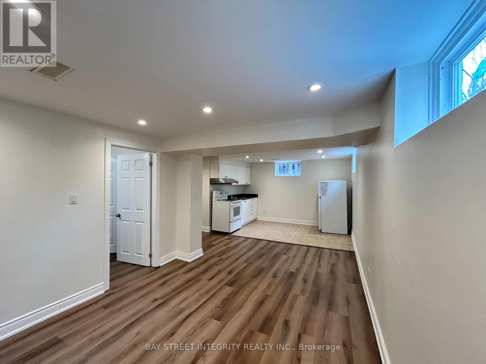 435 Cummer Avenue, Toronto (Newtonbrook East), Ontario  M2M 2G3 - Photo 33 - C12212506
