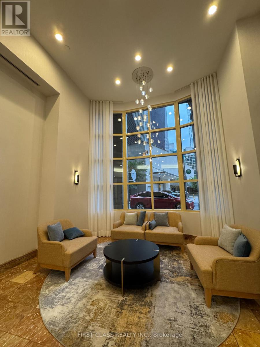 801 - 25 The Esplanade Avenue, Toronto (Waterfront Communities), Ontario  M5E 1W5 - Photo 12 - C12212531