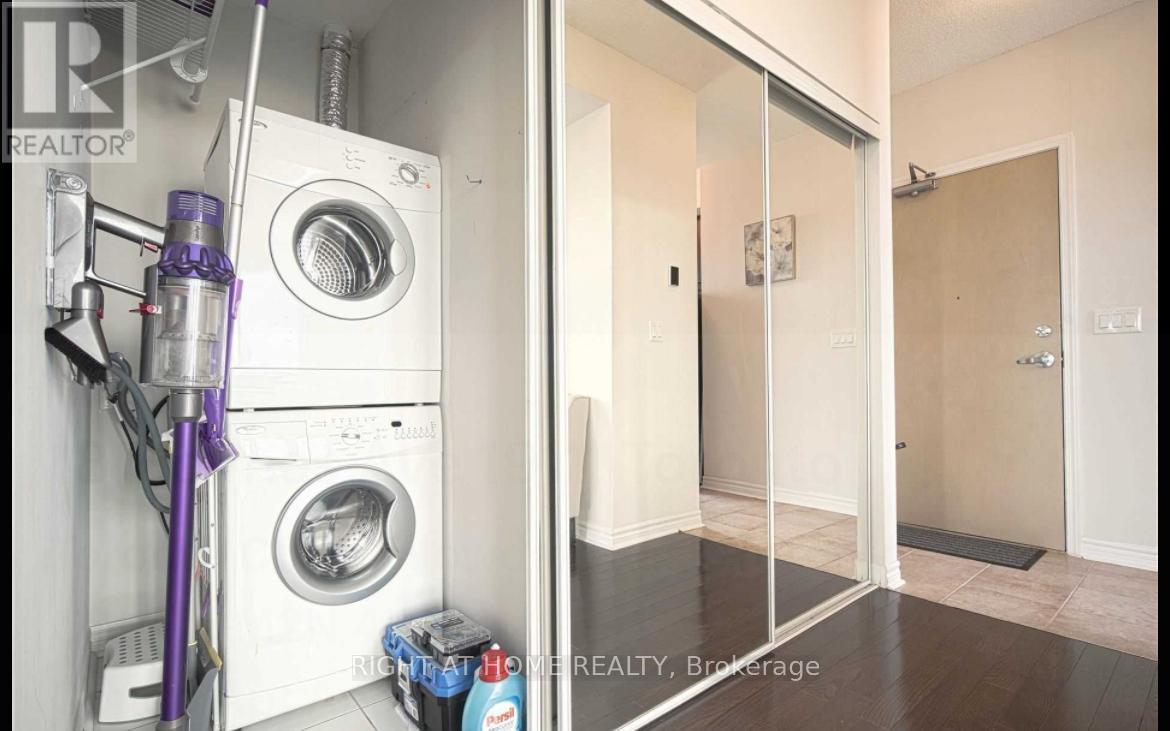 1911 - 18 Holmes Avenue, Toronto (Willowdale East), Ontario  M2N 4L9 - Photo 10 - C12212552