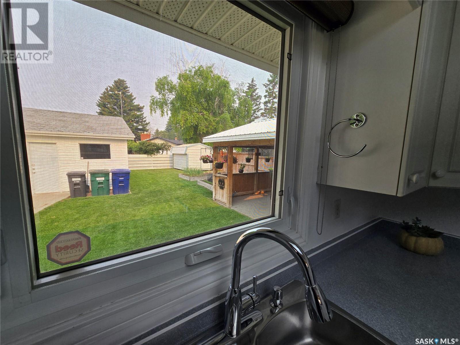 9 Kootenay Drive, Saskatoon, Saskatchewan  S7K 1J2 - Photo 24 - SK008811
